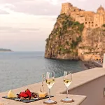 Couette-café Lieta 4*