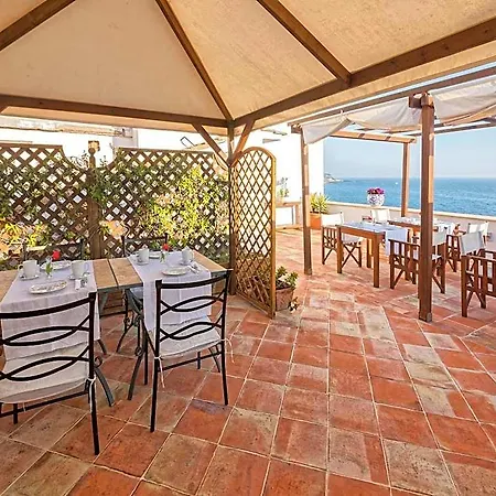 Panzió Lieta Ischia