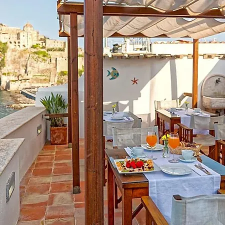 Lieta Ischia