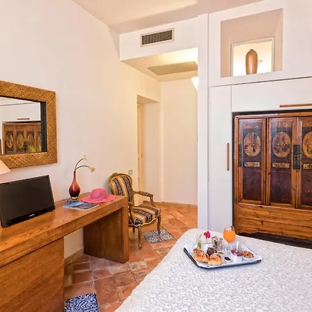 Bed and Breakfast Lieta 4*
