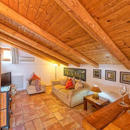 利亚达别墅 伊斯基亚